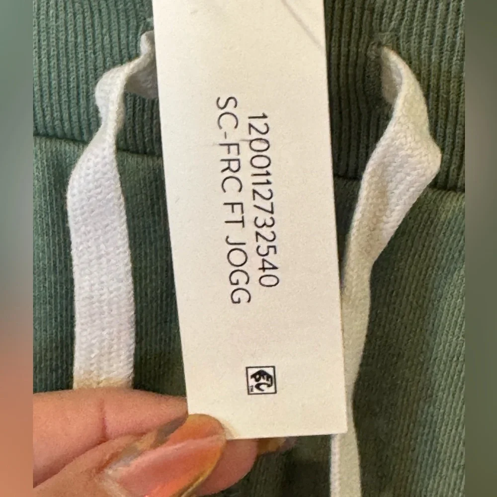 GAP Kids Green Jogger Pants sz 6/7 NWT